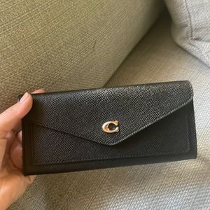 Coach WYN Cross Grain Leather Wallet